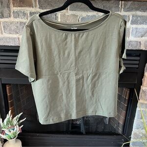 Lord & Taylor Cropped Tee